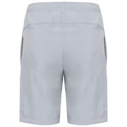 Short performance niño