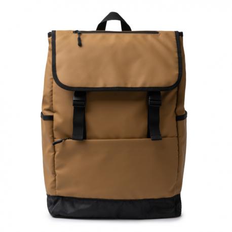 Mochila con solapa realizada en PU Leather TROIS