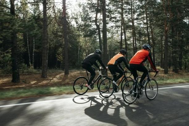 ¿Sabes quién inventó la bicicleta? Descubre su historia desde los inicios a la actualidad