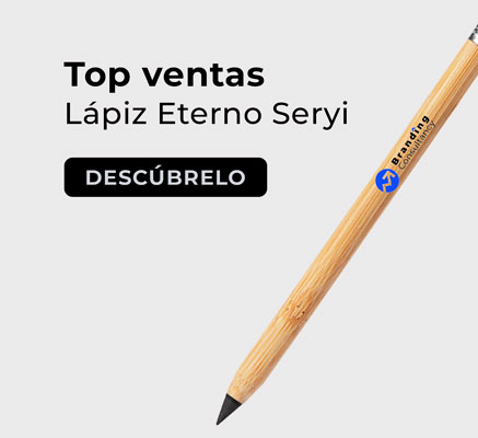 Lápiz eterno de madera clara con punta negra y personalización con logotipo a color