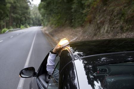 ⭐Luz de emergencia para el coche: ¿Ya has comprado la tuya? ⛔