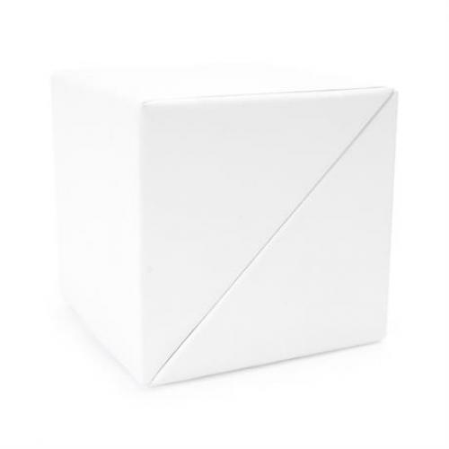 Set de escritorio de cartón en forma de cubo compuesto por lapicero DIMAS